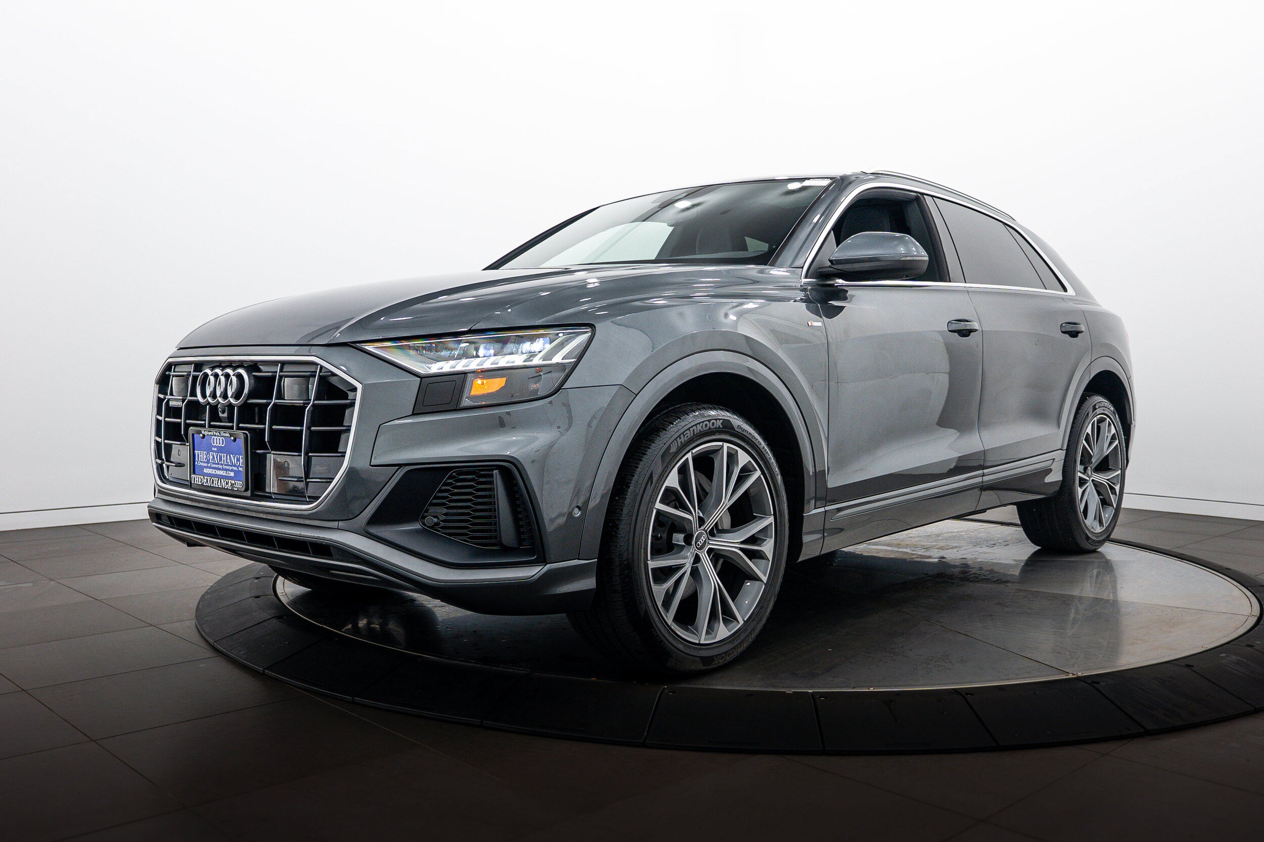 Used 2021 Audi Q8 Premium Plus AWD/4WD image 7