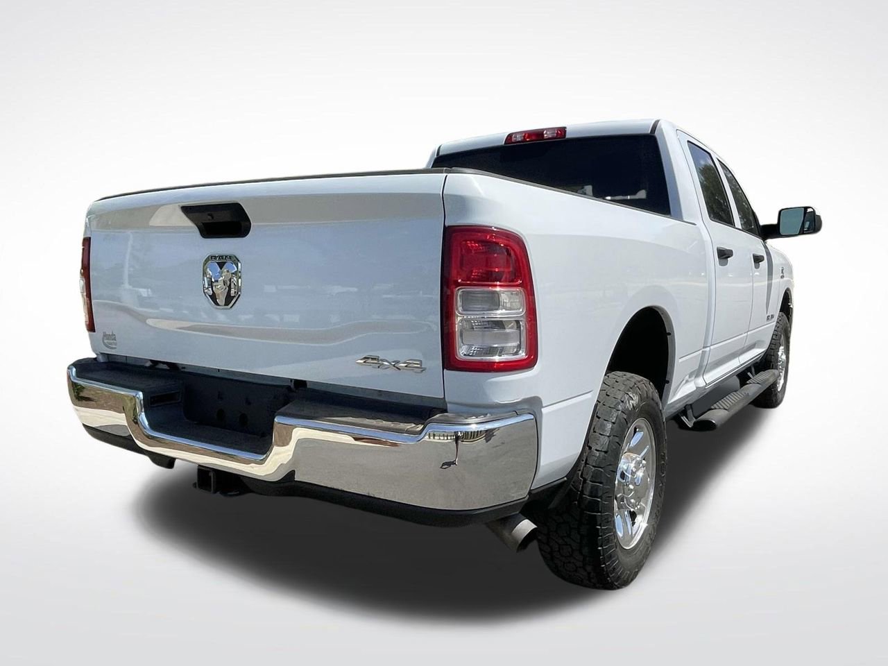 Used 2020 RAM 3500 Tradesman w/ Chrome Appearance Group image 9