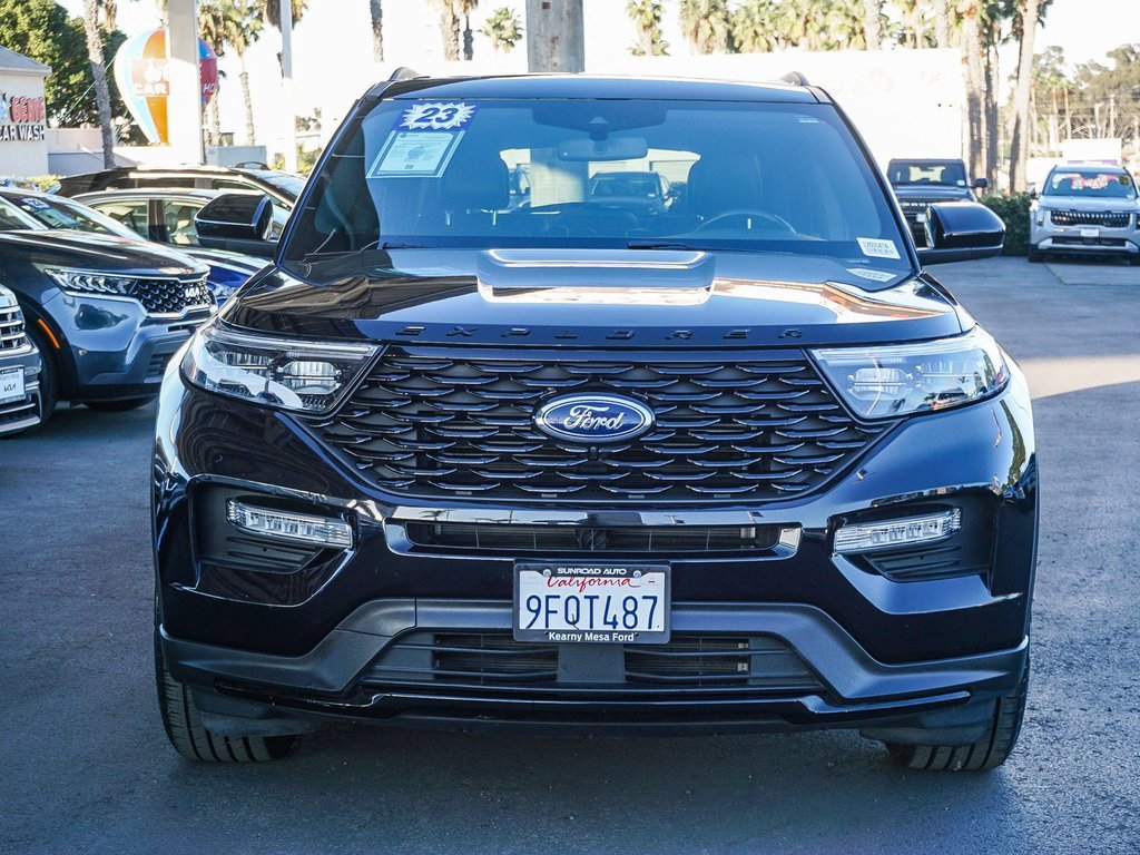 Used 2023 Ford Explorer ST-Line w/ Class IV Trailer Tow Package image 2