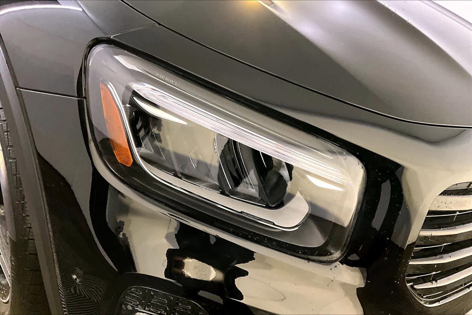 New 2026 Mercedes-Benz GLB 250 4MATIC image 16