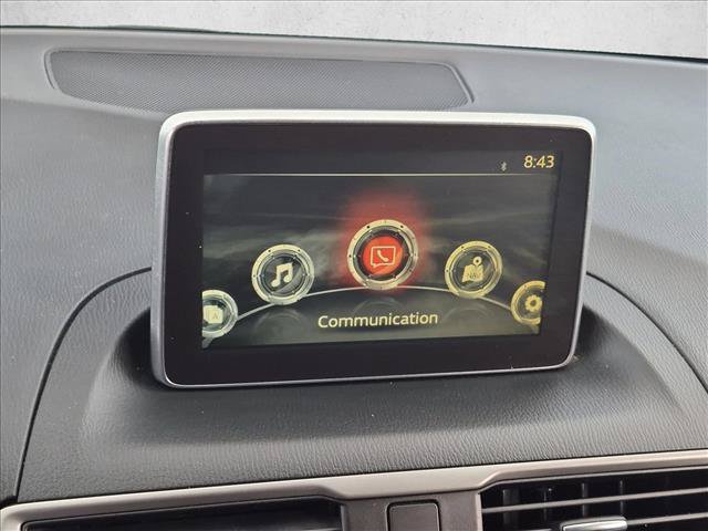 Used 2016 MAZDA MAZDA3 i Touring w/ Popular Equipment Package FWD image 13