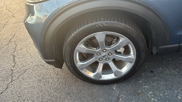 Used 2020 Ford Explorer Platinum w/ Premium Technology Package image 35
