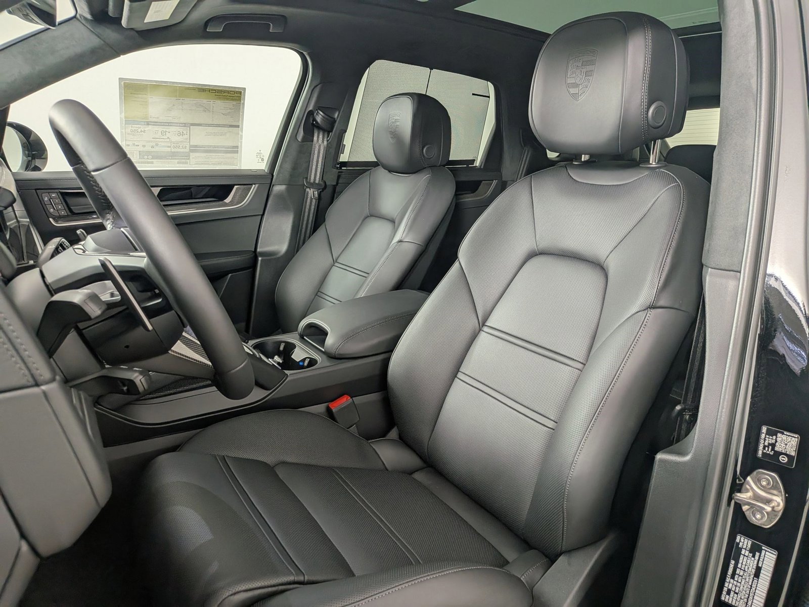 New 2026 Porsche Cayenne Turbo AWD/4WD image 5