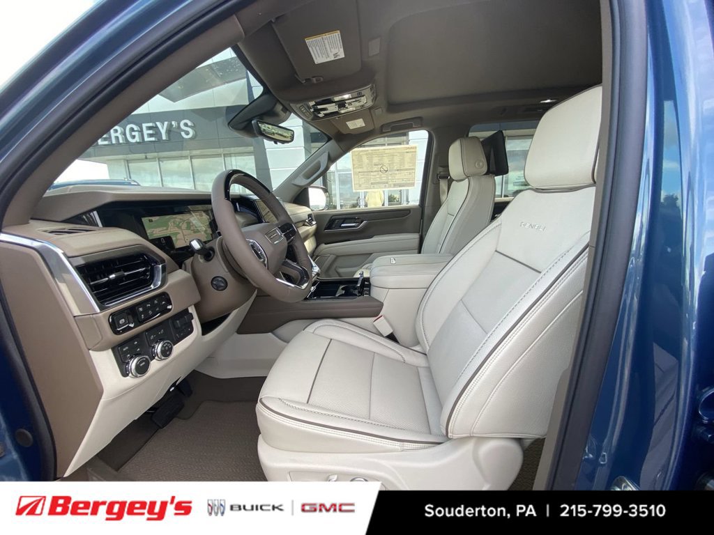 New 2026 GMC Yukon Denali w/ Denali Reserve Package AWD/4WD image 21