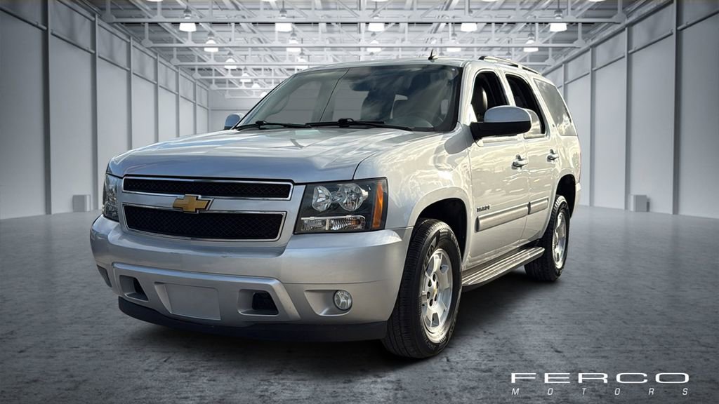 Used 2014 Chevrolet Tahoe LT RWD image 1