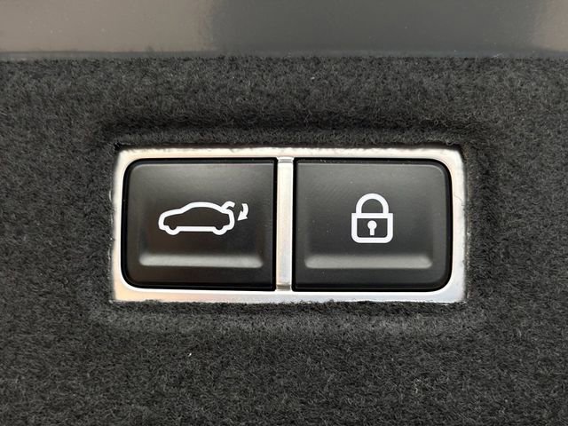 Used 2024 Genesis G70 3.3T Advanced w/ Sport Prestige Package image 37