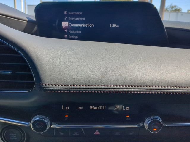 Used 2019 MAZDA MAZDA3 Hatchback w/ Preferred Package image 21