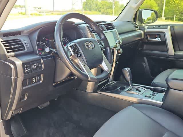 Used 2023 Toyota 4Runner SR5 Premium w/ Moonroof Package RWD image 10