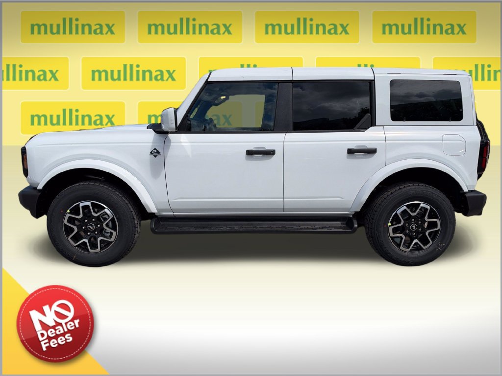 New 2026 Ford Bronco Outer Banks AWD/4WD image 2