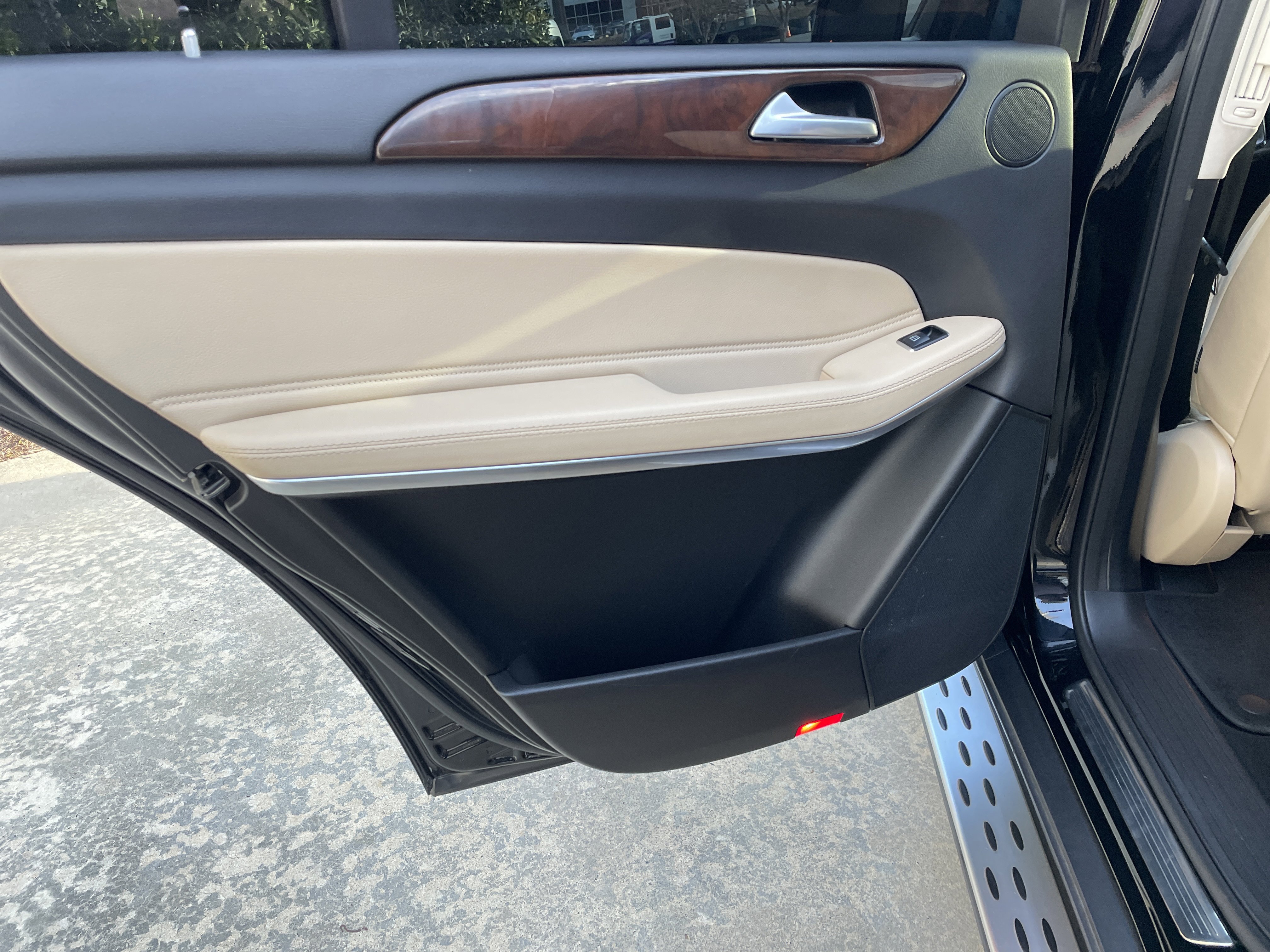 Used 2019 Mercedes-Benz GLS 550 GLS 550 4MATIC SUV image 40