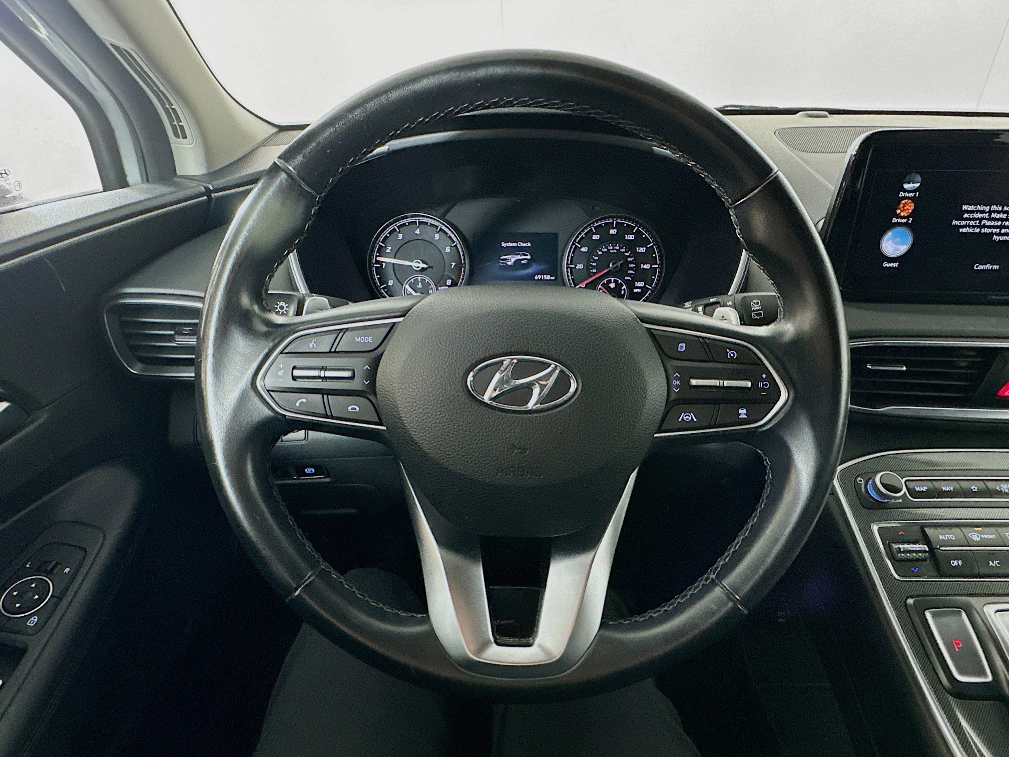 Certified 2023 Hyundai Santa Fe SEL image 11