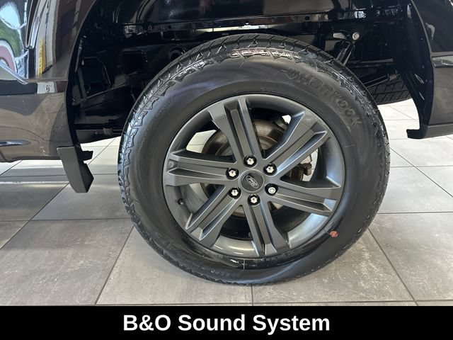 Used 2023 Ford F150 Lariat w/ Equipment Group 502A High AWD/4WD image 8