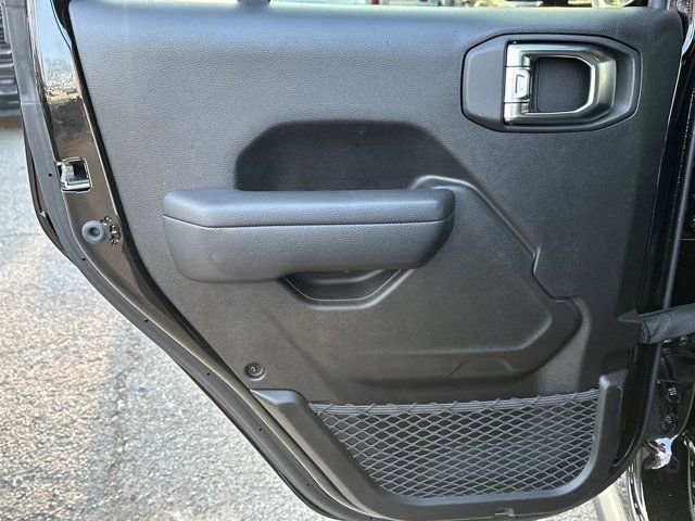 Certified 2025 Jeep Wrangler Unlimited Rubicon 4xe w/ Safety Group image 21