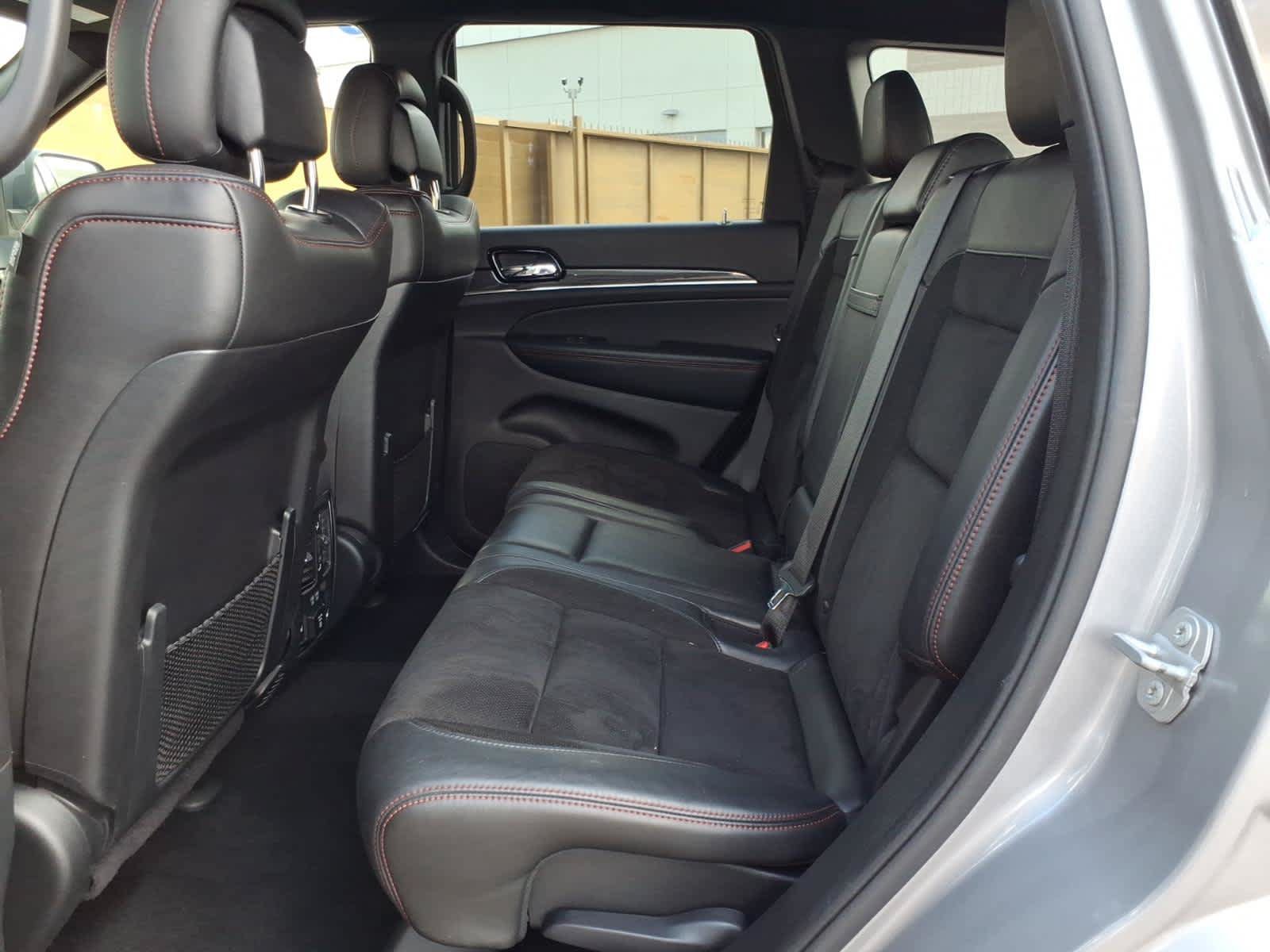 Used 2020 Jeep Grand Cherokee Trailhawk AWD/4WD image 27