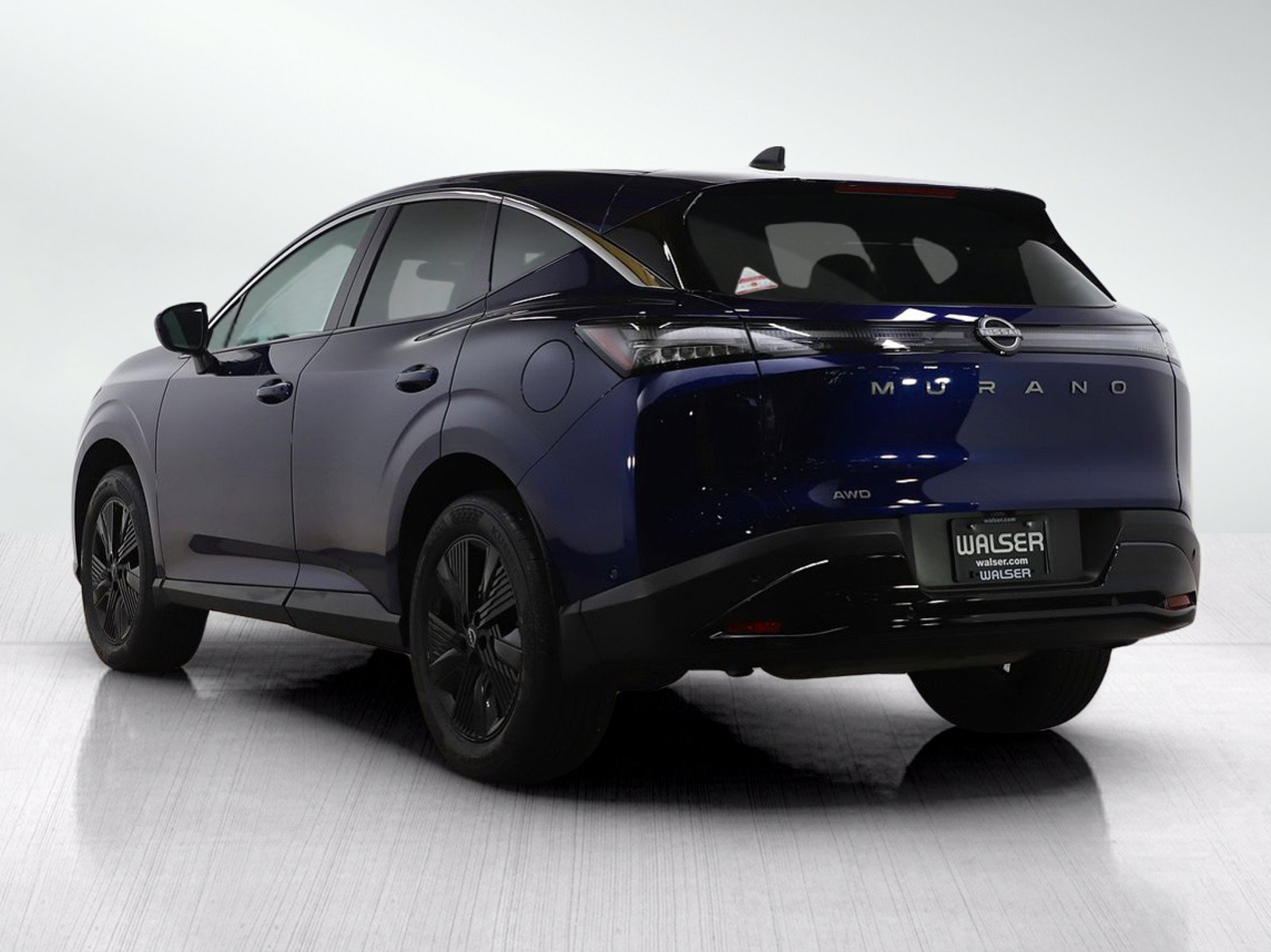 Used 2025 Nissan Murano SV AWD/4WD image 3