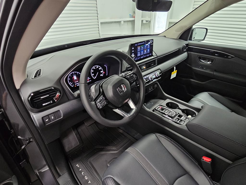 New 2025 Honda Pilot EX-L image 11