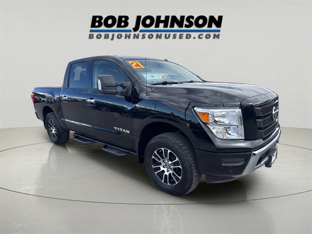 Used 2021 Nissan Titan SV w/ SV Convenience Package