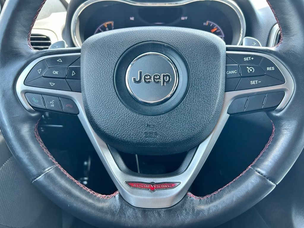 Used 2017 Jeep Grand Cherokee Trailhawk AWD/4WD image 20