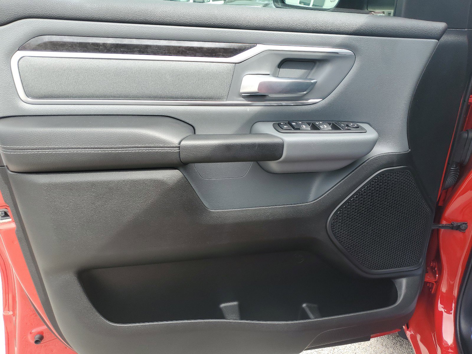 Used 2022 RAM 1500 Lone Star image 14