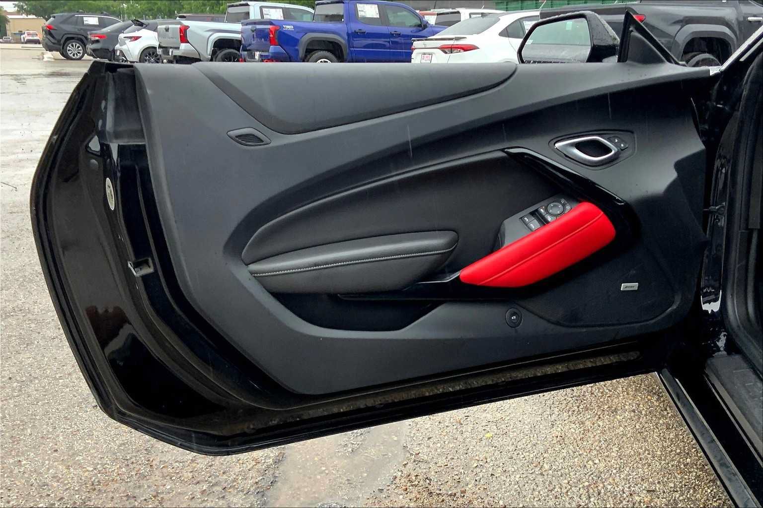 Used 2022 Chevrolet Camaro LT w/ Redline Edition RWD image 20