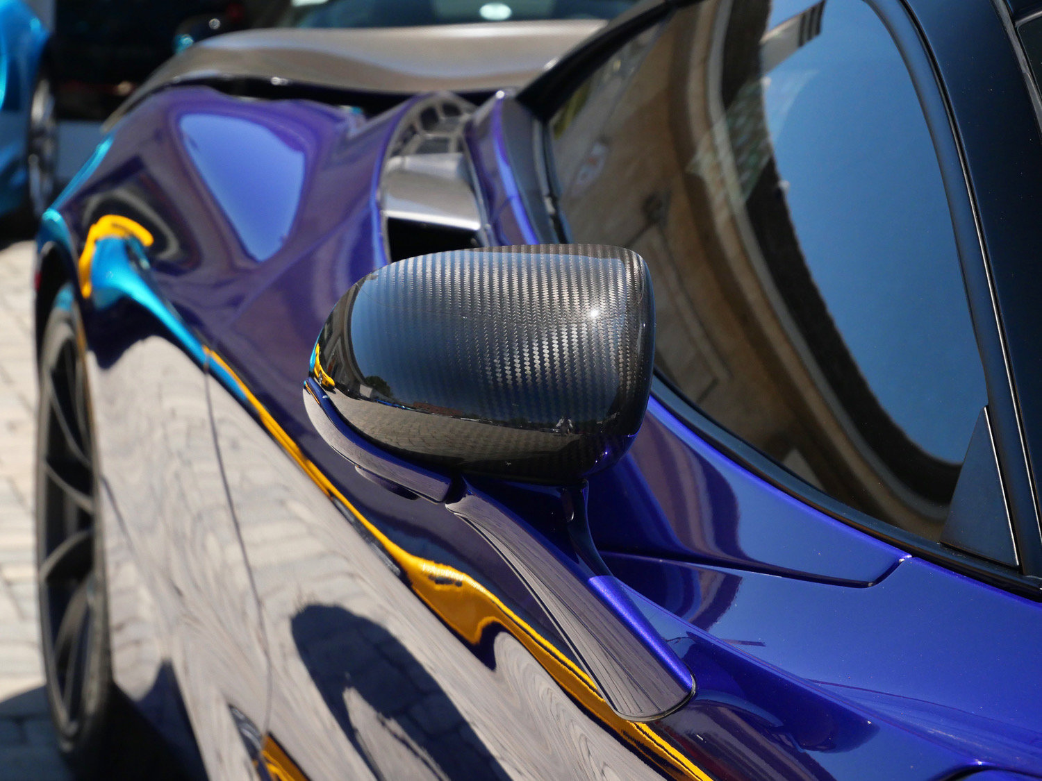 Used 2020 McLaren 720S RWD image 19