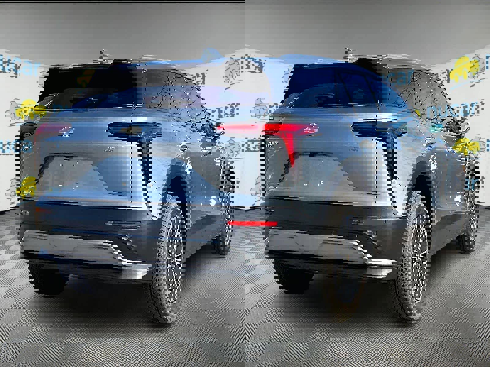 Used 2024 Chevrolet Blazer EV LT image 6