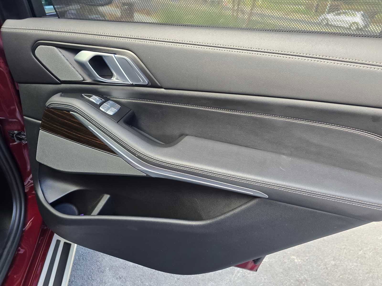 Used 2024 BMW X7 xDrive40i image 13