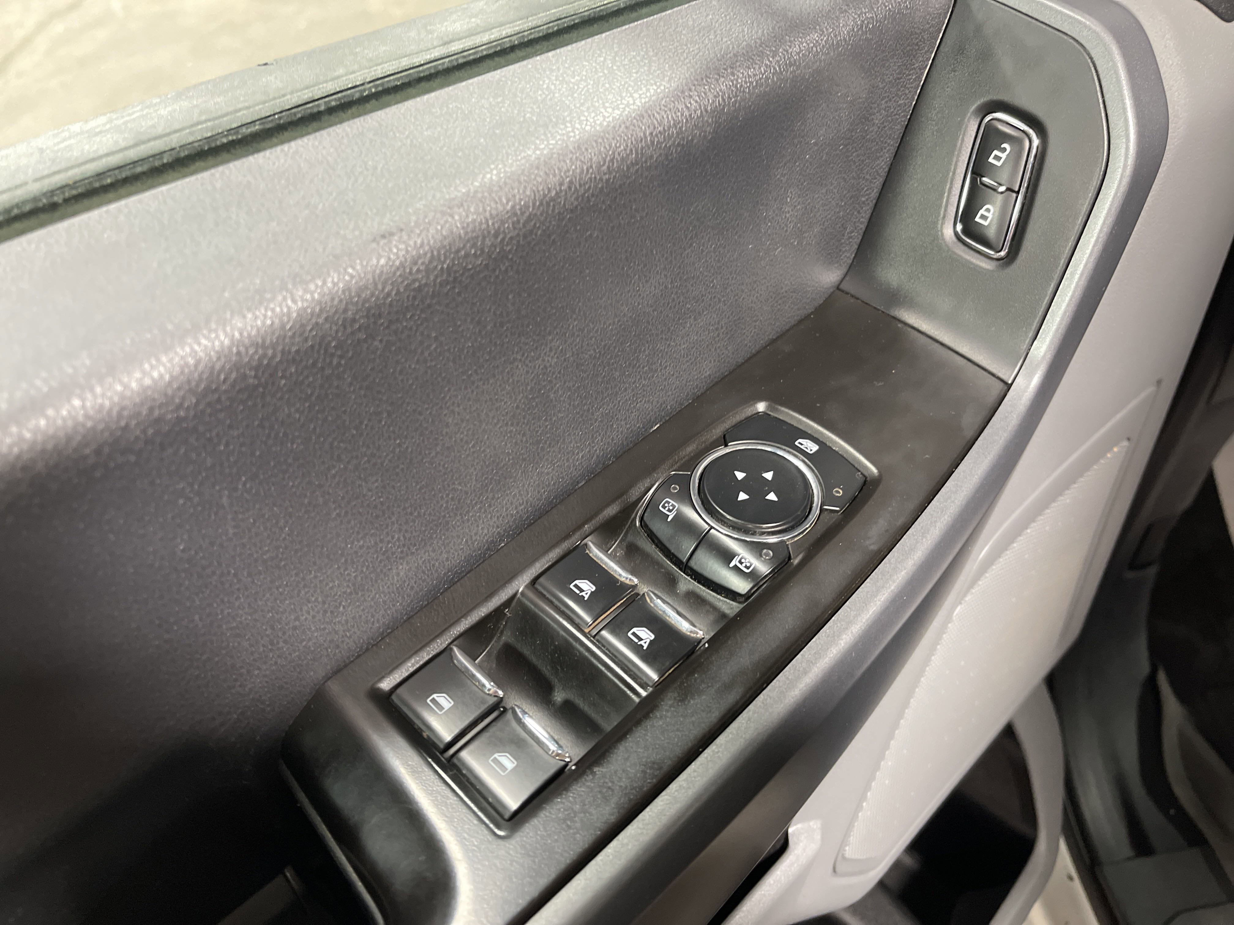 Used 2024 Ford F250 XLT w/ FX4 Off-Road Package image 10