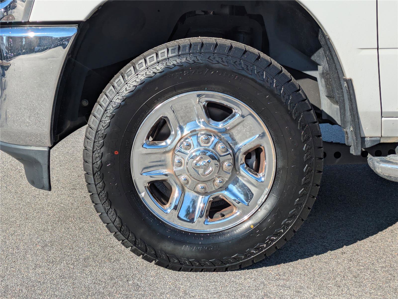 Used 2019 RAM 2500 Big Horn image 12