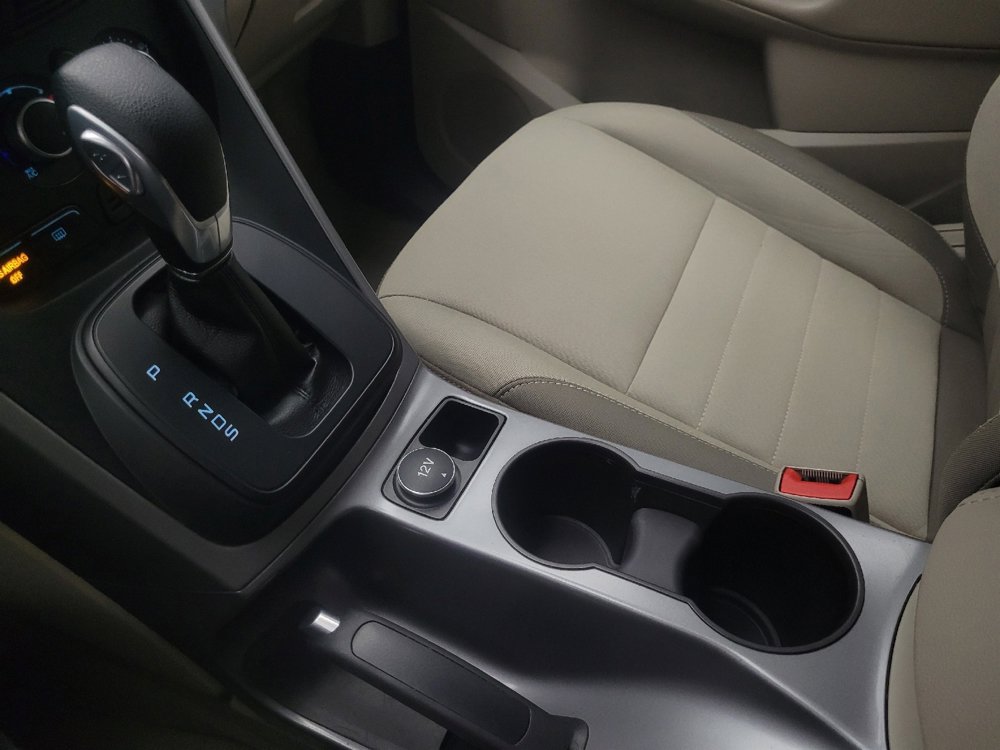 Used 2015 Ford Escape SE image 26