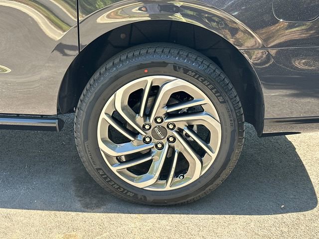New 2026 Lincoln Navigator L Reserve AWD/4WD image 22