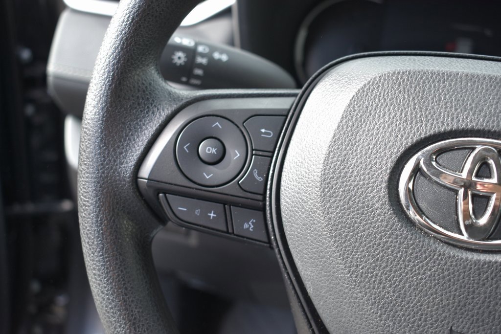 Used 2025 Toyota RAV4 LE image 15