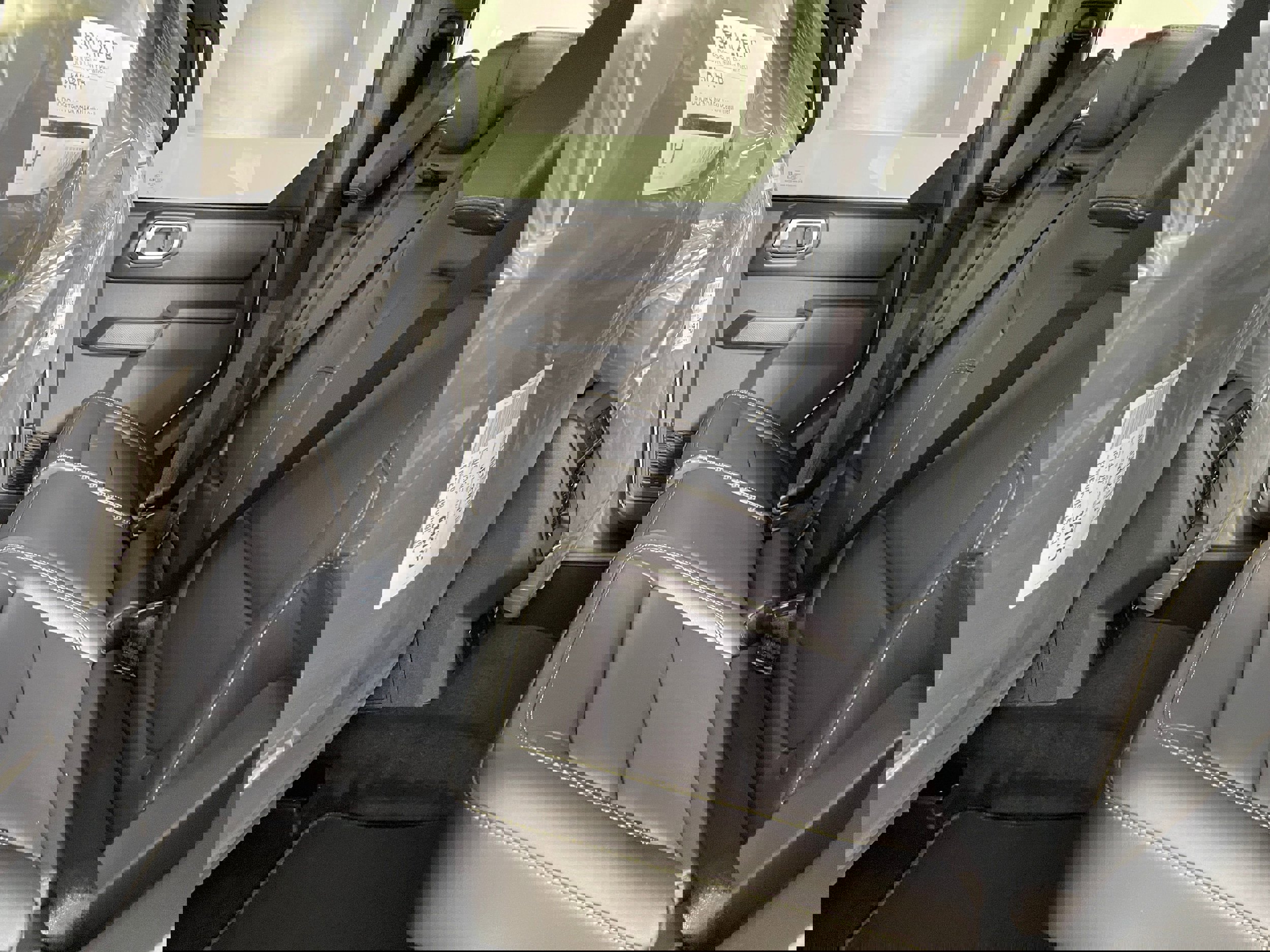 New 2025 Ford Bronco Badlands w/ Sasquatch Package image 4