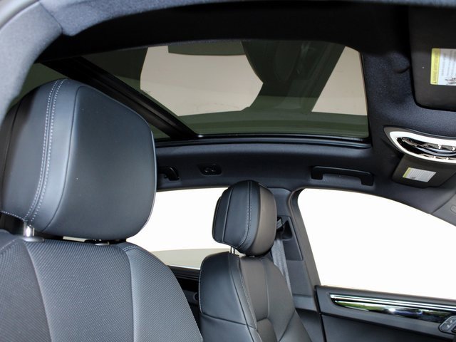 New 2025 Porsche Macan image 26