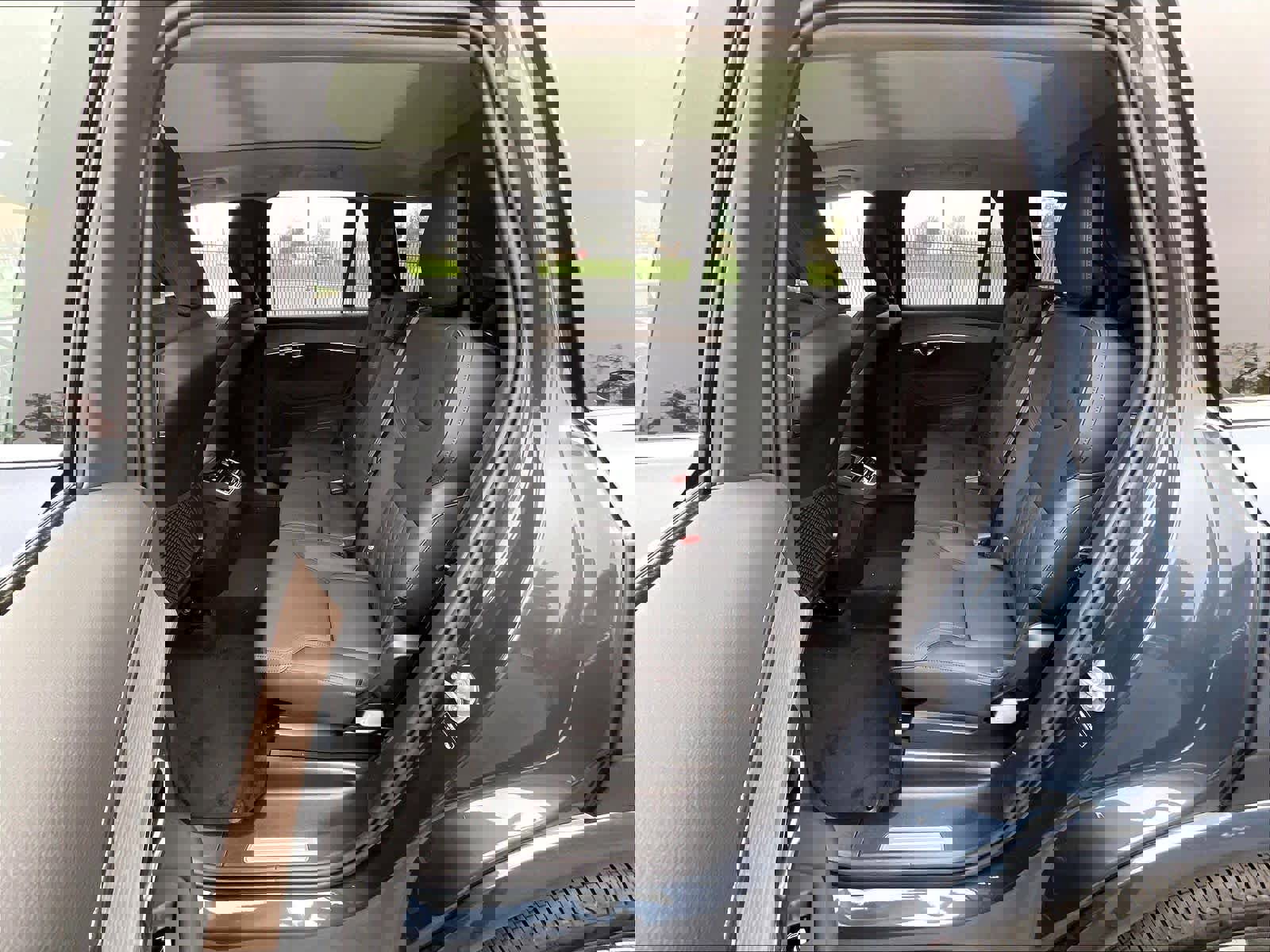 New 2026 Volvo XC90 B5 Plus w/ Protection Package image 12