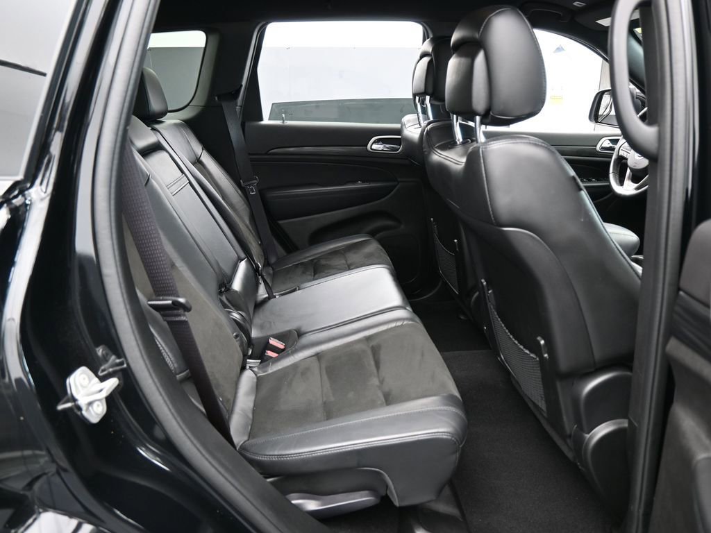 Used 2021 Jeep Grand Cherokee Laredo X RWD image 33