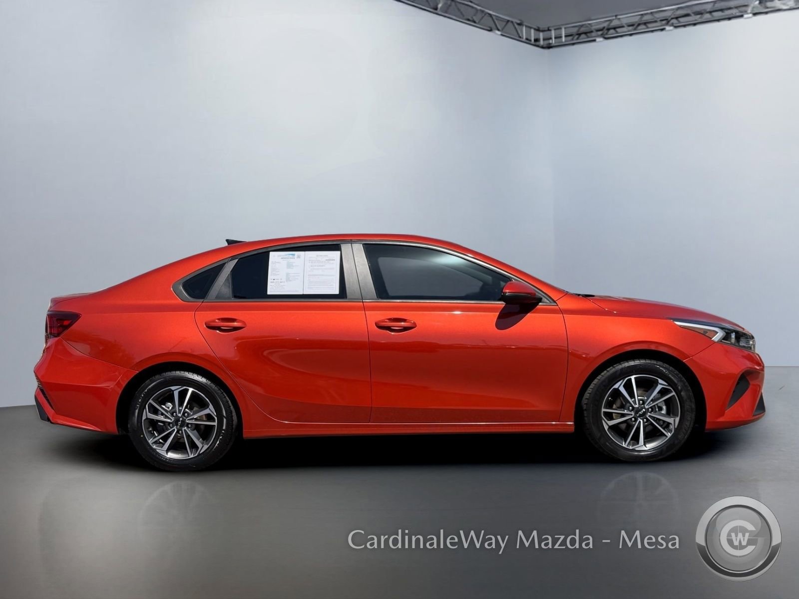 Used 2023 Kia Forte LXS w/ LXS Technology Package FWD image 3