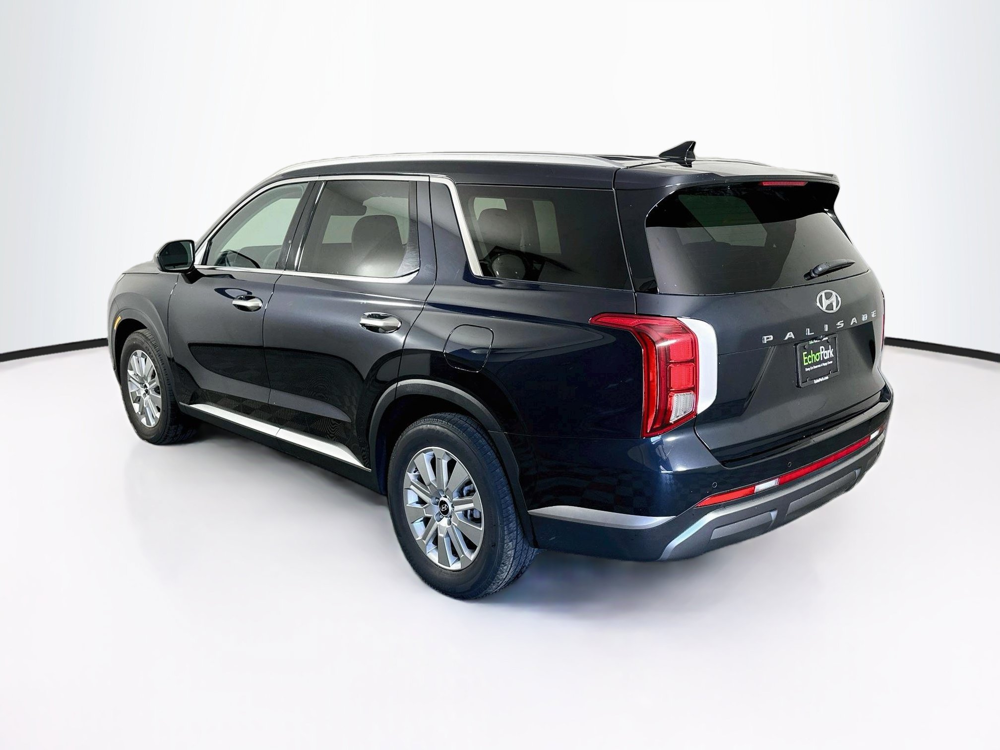 Used 2025 Hyundai Palisade SEL FWD image 5