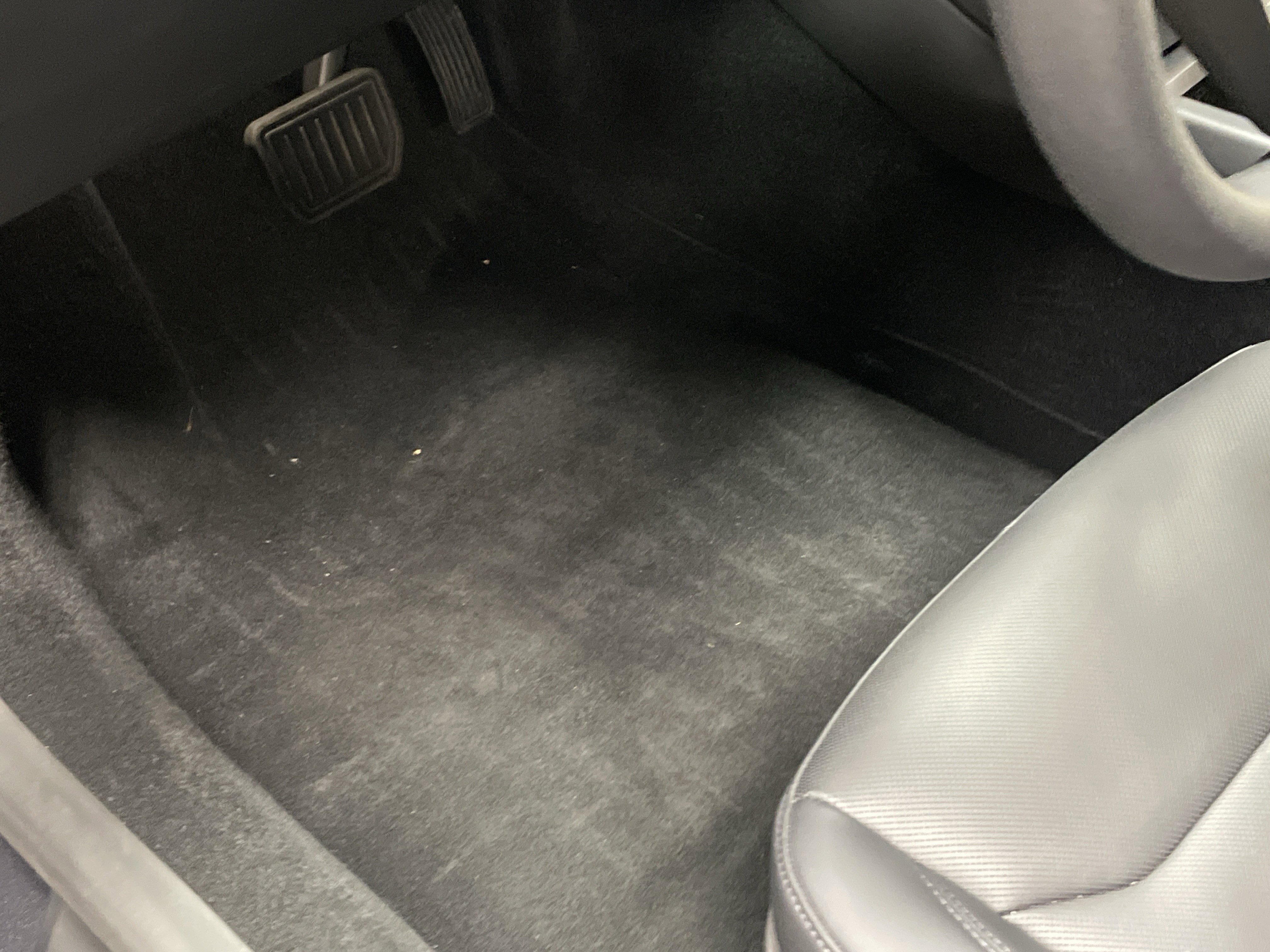 Used 2025 Tesla Model 3 Long Range image 16