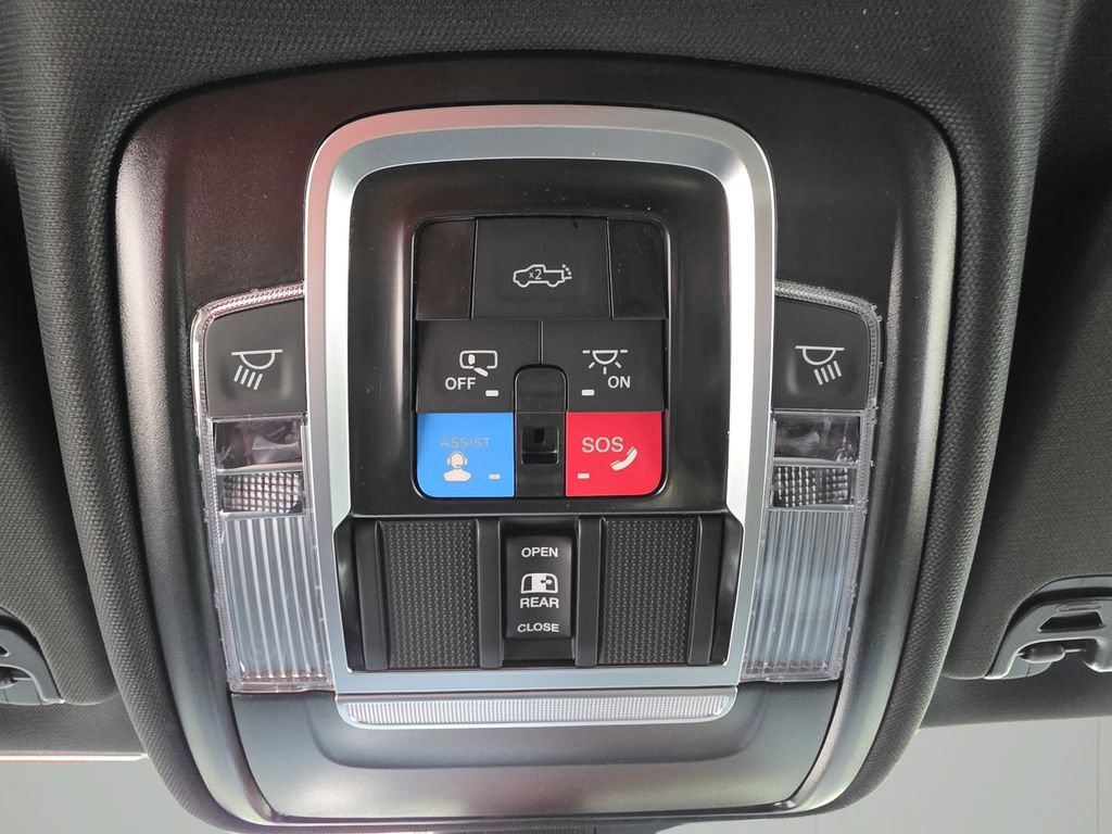 New 2027 RAM 1500 4x4 Crew Cab image 28