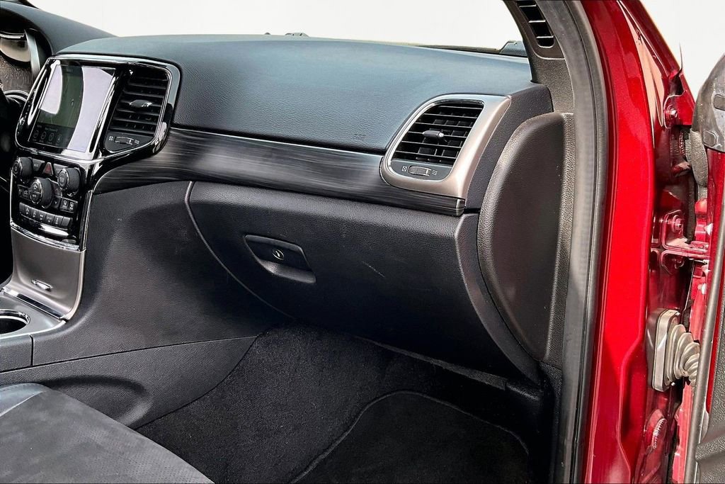 Used 2022 Jeep Grand Cherokee Laredo X image 19