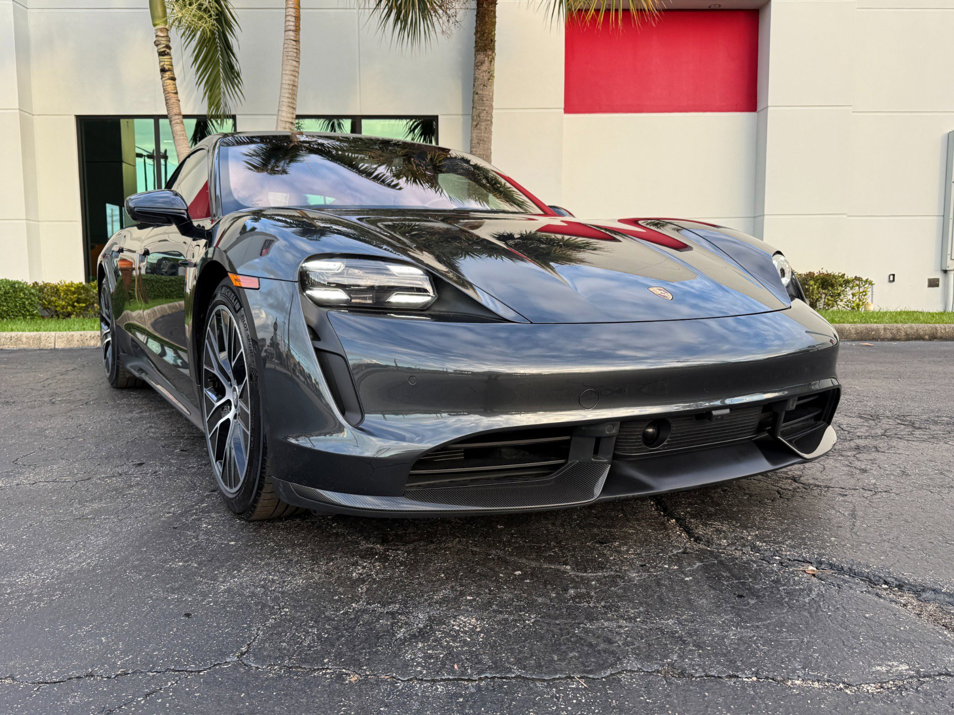 Used 2020 Porsche Taycan Turbo S image 11