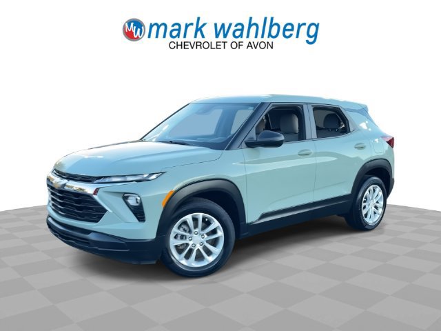Used 2025 Chevrolet TrailBlazer LS w/ LS Convenience Package FWD image 4