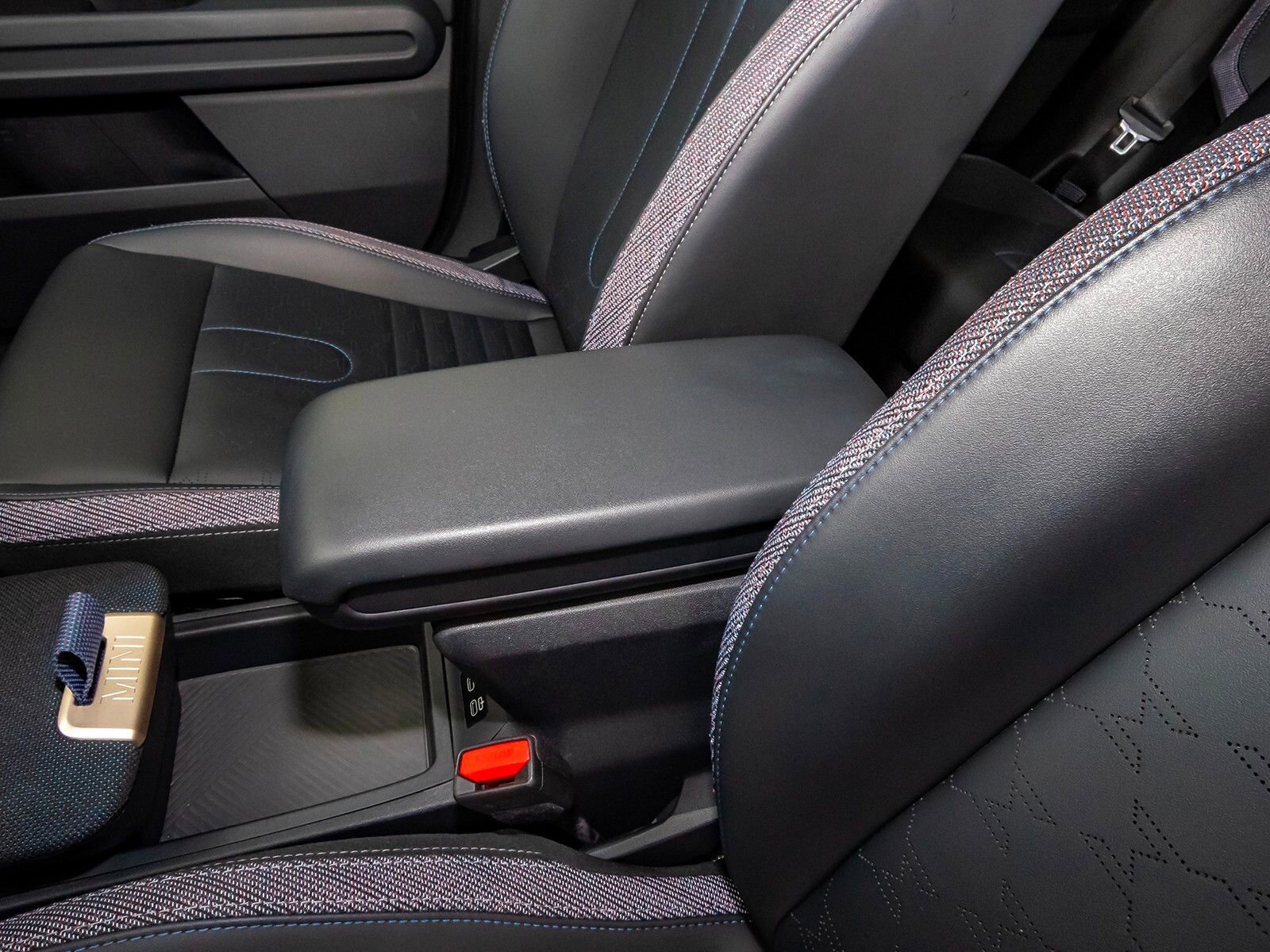 Used 2025 MINI Cooper Countryman S image 28