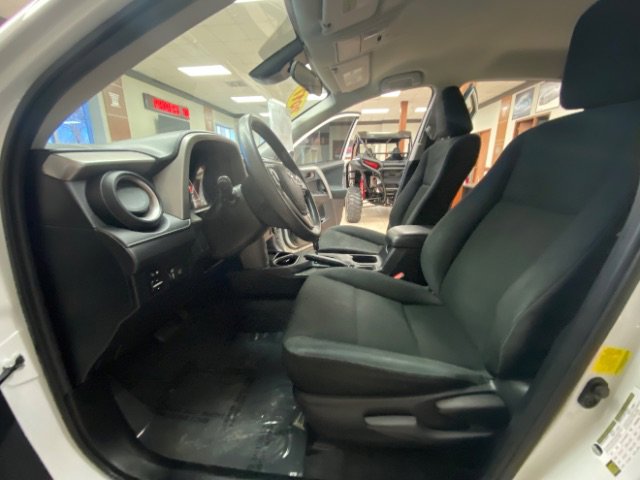 Used 2017 Toyota RAV4 LE image 21