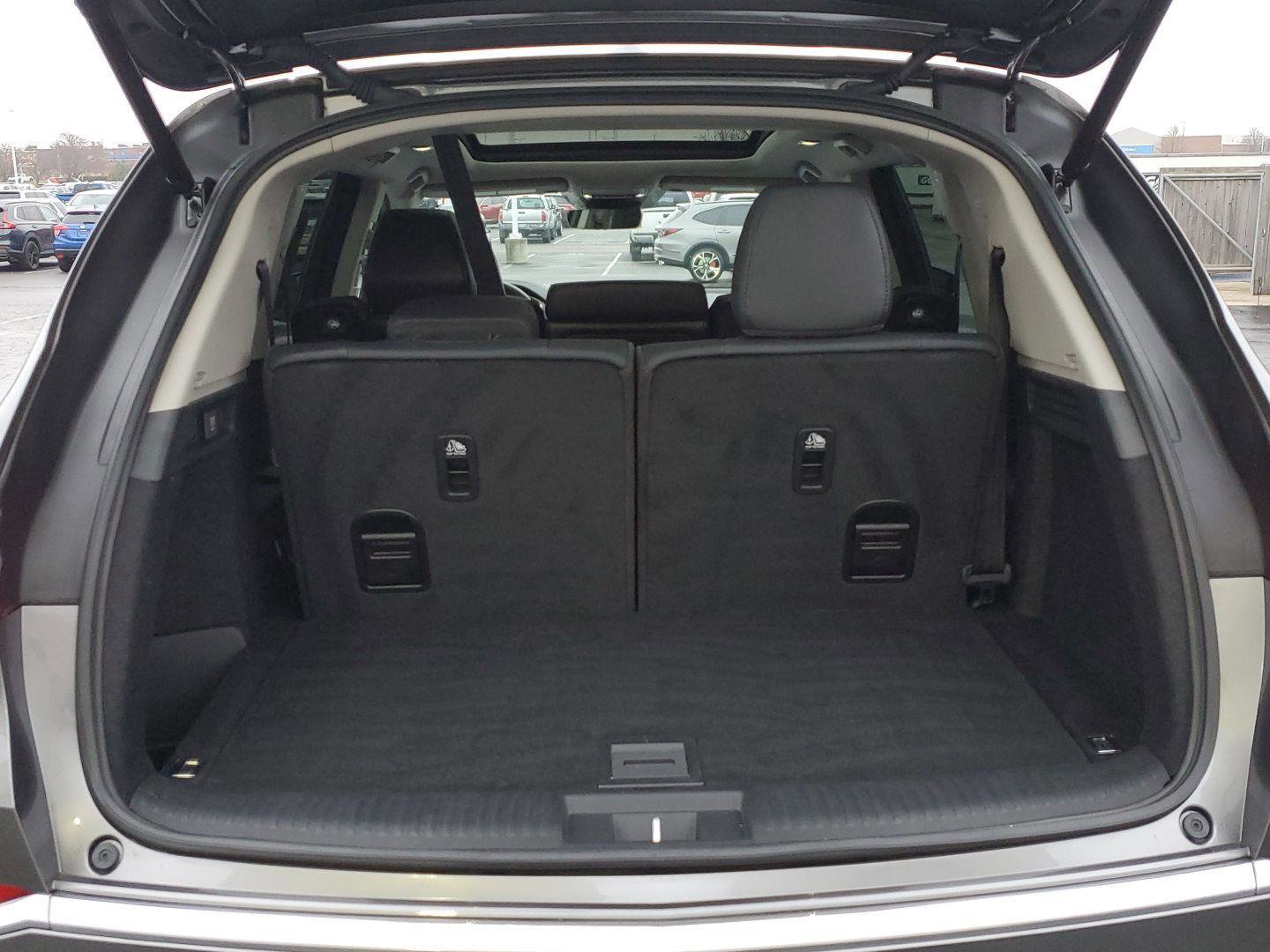 Used 2025 Acura MDX SH-AWD image 37