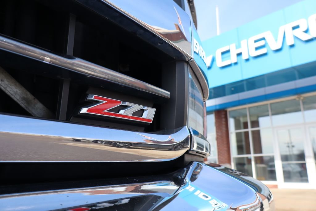 Used 2019 Chevrolet Silverado 3500 LT w/ All-Star Edition image 9