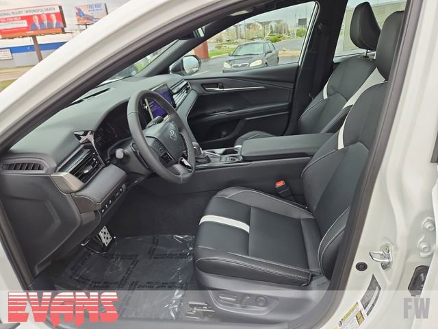 New 2026 Toyota Camry Hybrid w/ Multimedia Upgrade Package image 19