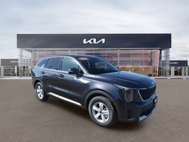 New 2026 Kia Sorento LX FWD image 11
