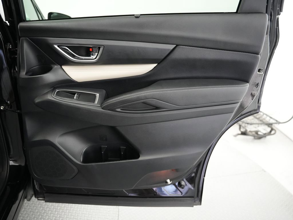 Used 2022 Subaru Ascent Limited image 41